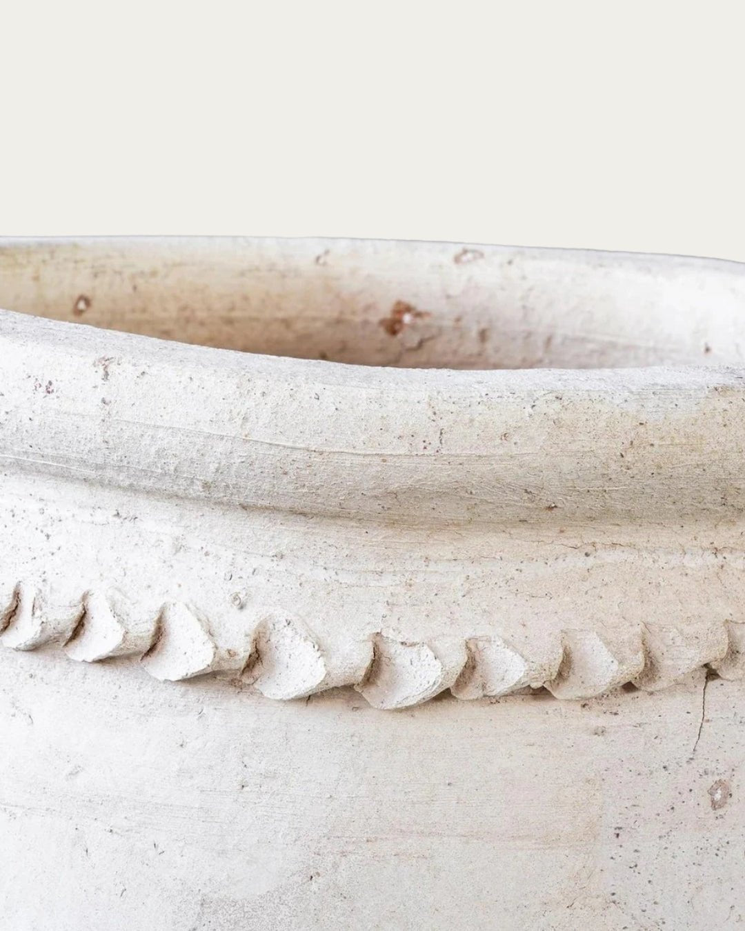 Ada Large Terracotta Garden Pot - Planters & Pots - Hello Norden