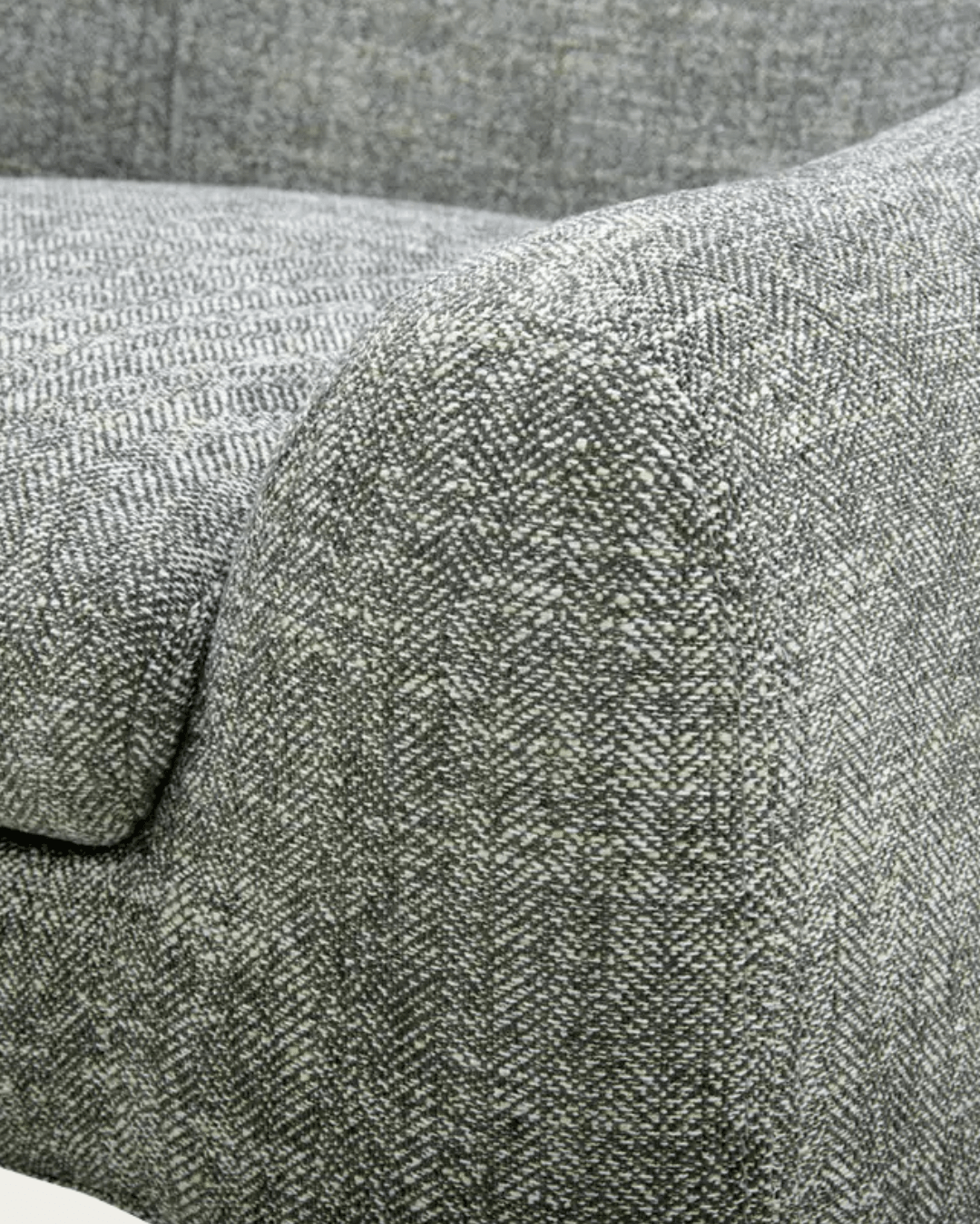 Aleks Accent Chair - Lounge Chairs - Hello Norden