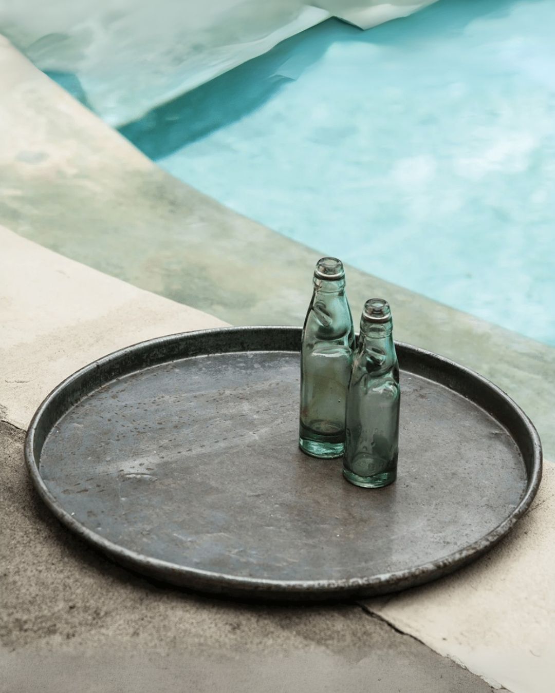 Cristen Outdoor Iron Tray - Tray - Hello Norden