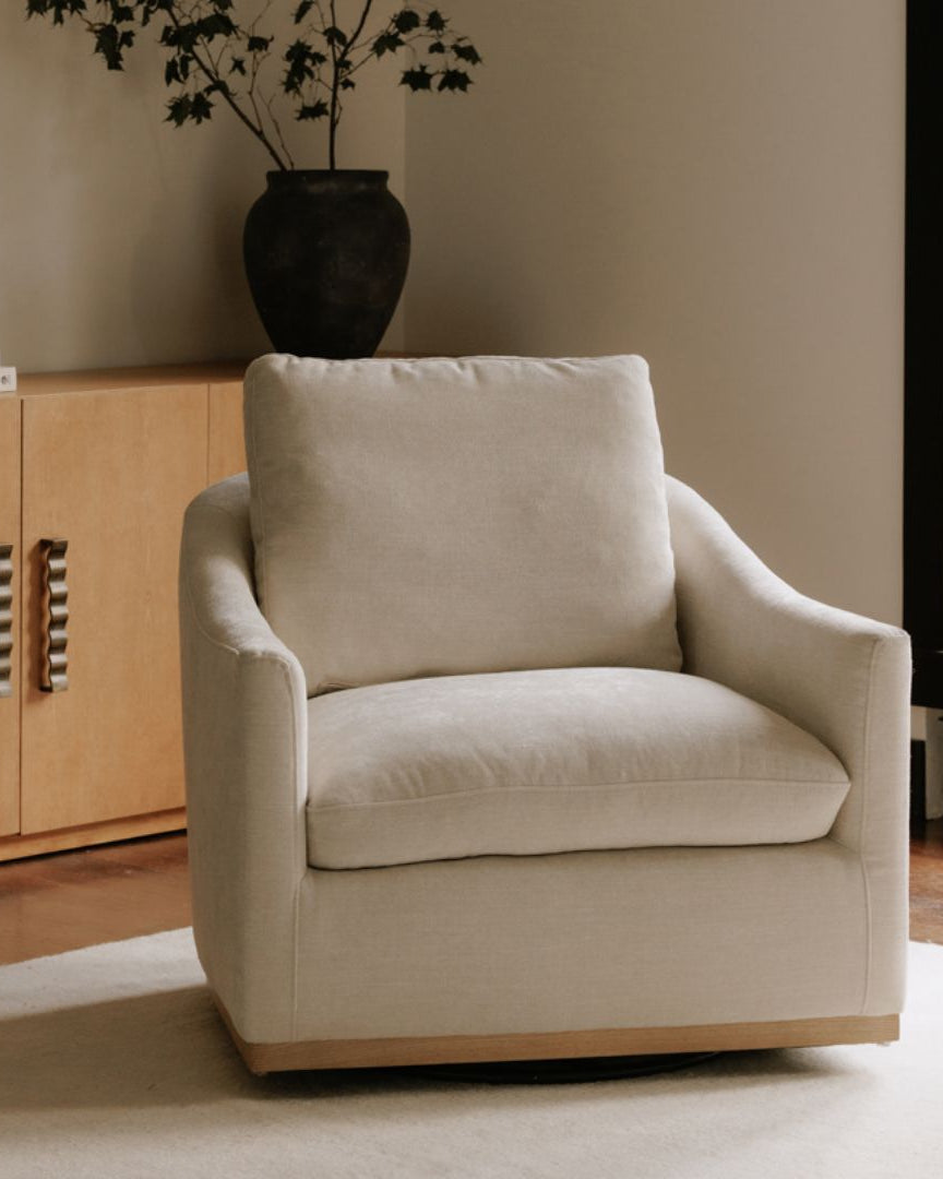 Dain Swivel Chair - Arm Chairs, Recliners & Sleeper Chairs - Hello Norden