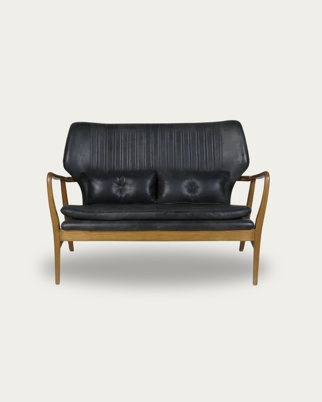 Gustav Black Leather Loveseat - Loveseat - Hello Norden