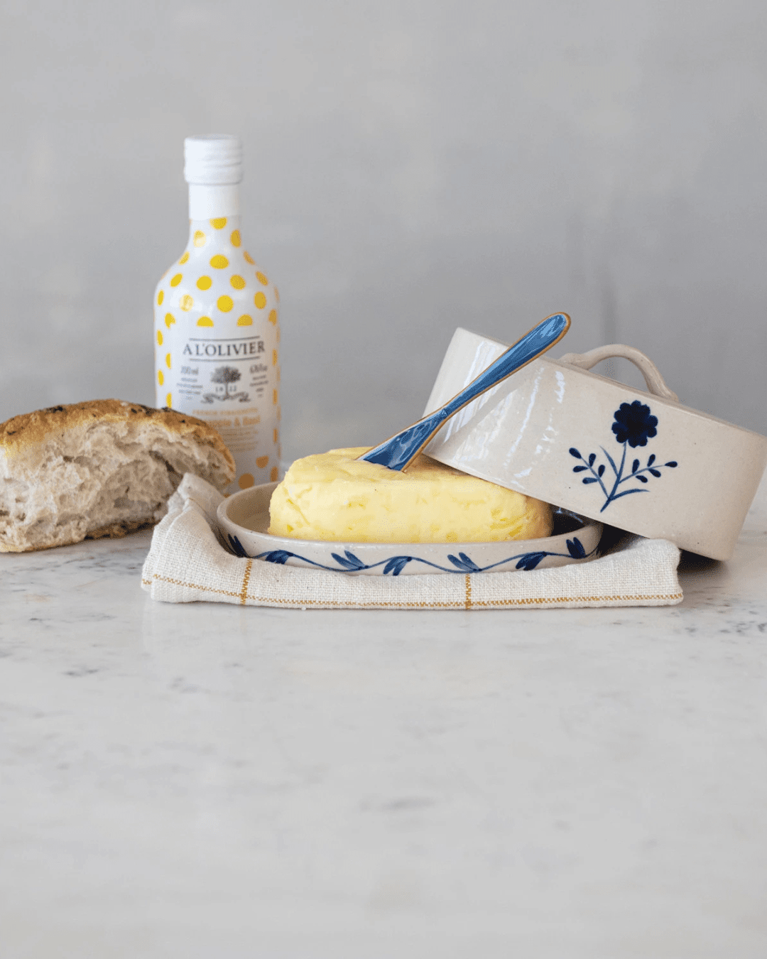 Milja Hand - Painted Stoneware Butter Dish - Kitchen & Dining - Hello Norden