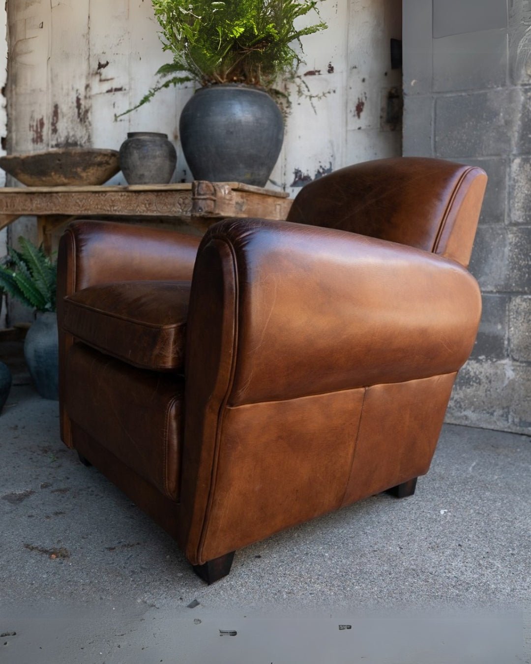 Oscar Leather Club Chair - Arm Chairs - Hello Norden