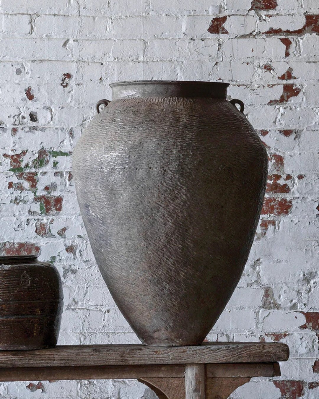 Ylfa Clay Pot - Planters & Pots - Hello Norden