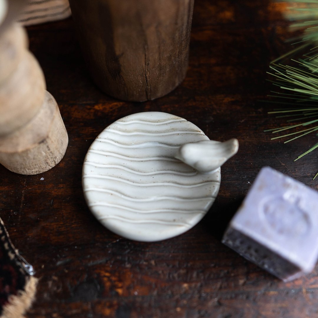 Livie Stoneware Speckled Bird Dish - Decorative Objects - Hello Norden