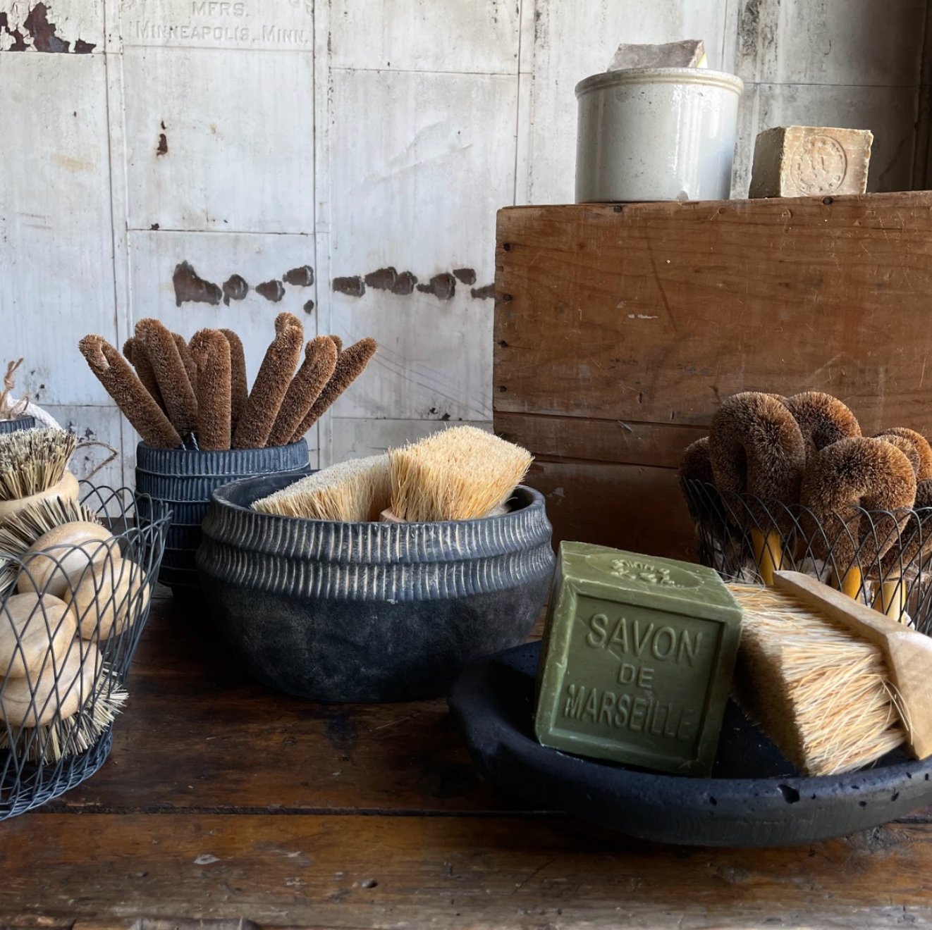 Veggie Brush - Cleaning Brushes - Hello Norden