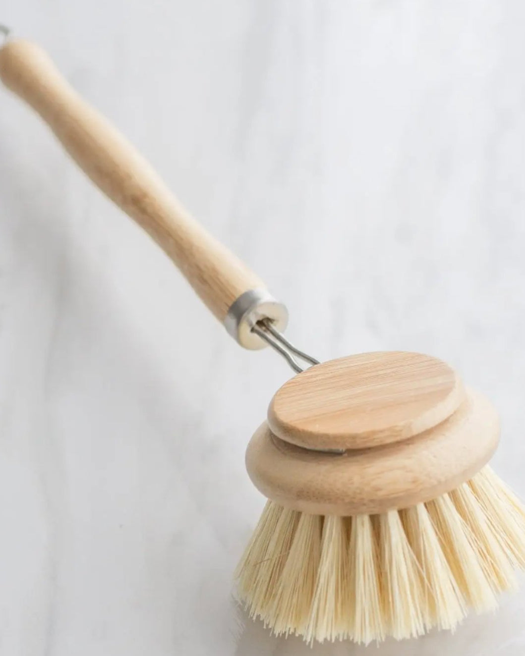 Wooden Dish Brush with Replaceable Head - Cleaning Brushes - Hello Norden