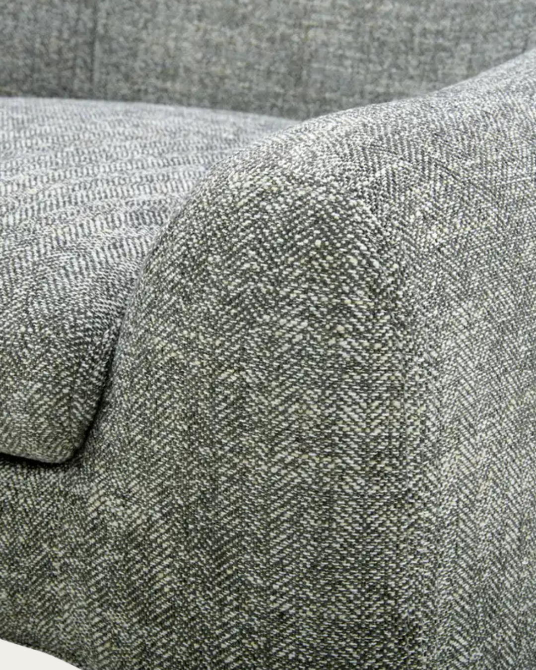 Aleks Accent Chair - Lounge Chairs - Hello Norden