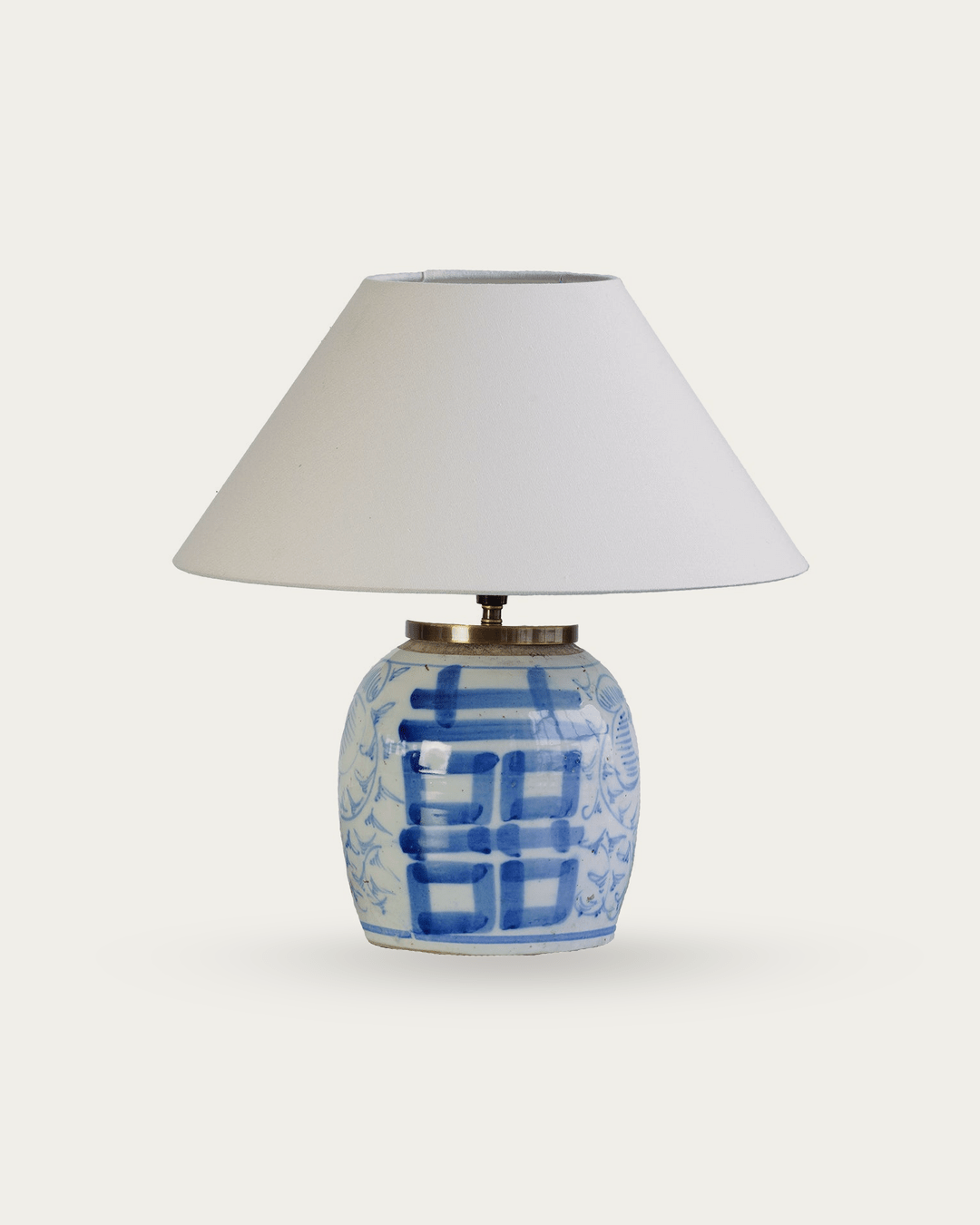 living room furniture modern mountain  table lamp Hello Norden - Ellisiv Pot Table Lamp