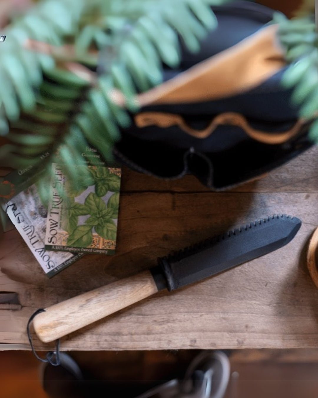 Enyo Garden Knife - knife - Hello Norden