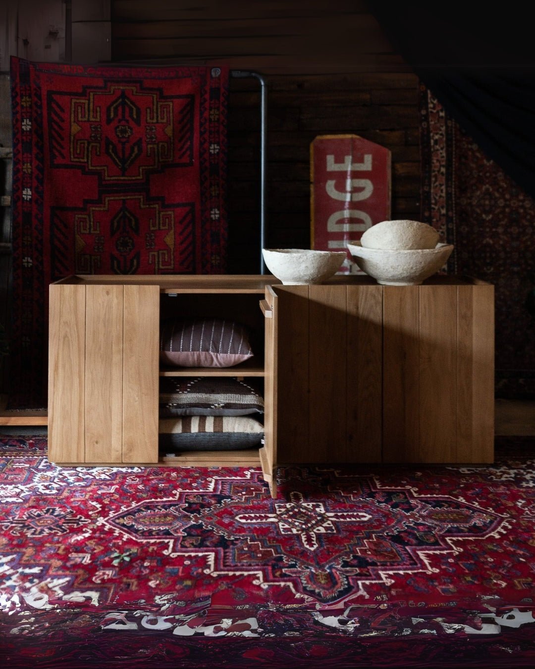 Magnus Modern Oak Console - Consoles - Hello Norden