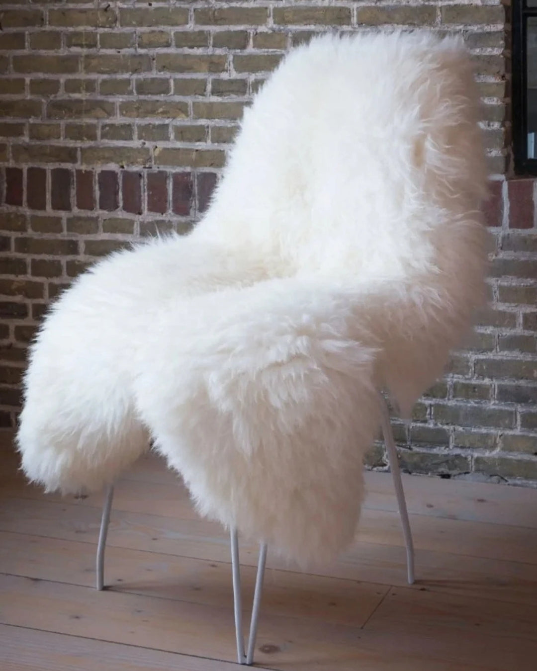 Texel Sheepskin Throw Rug - White - Rugs - Hello Norden