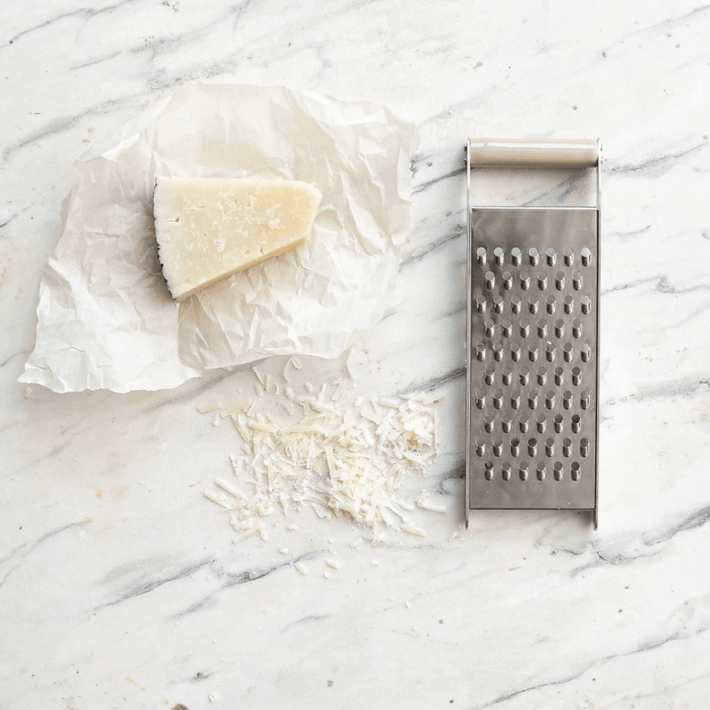 Turid Grater with Handle - Grater - Hello Norden