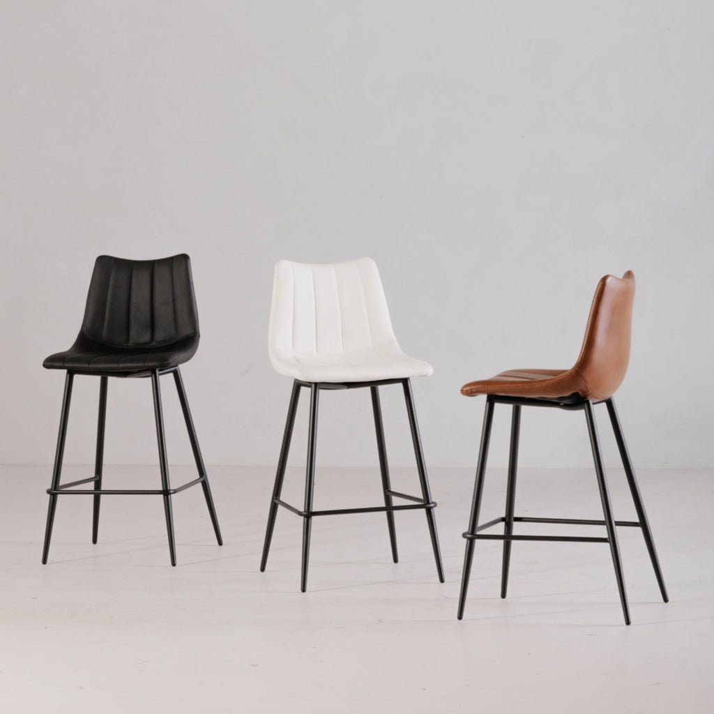 Valdemar Bar Chairs (Set of 2) - Bar Stools - Hello Norden
