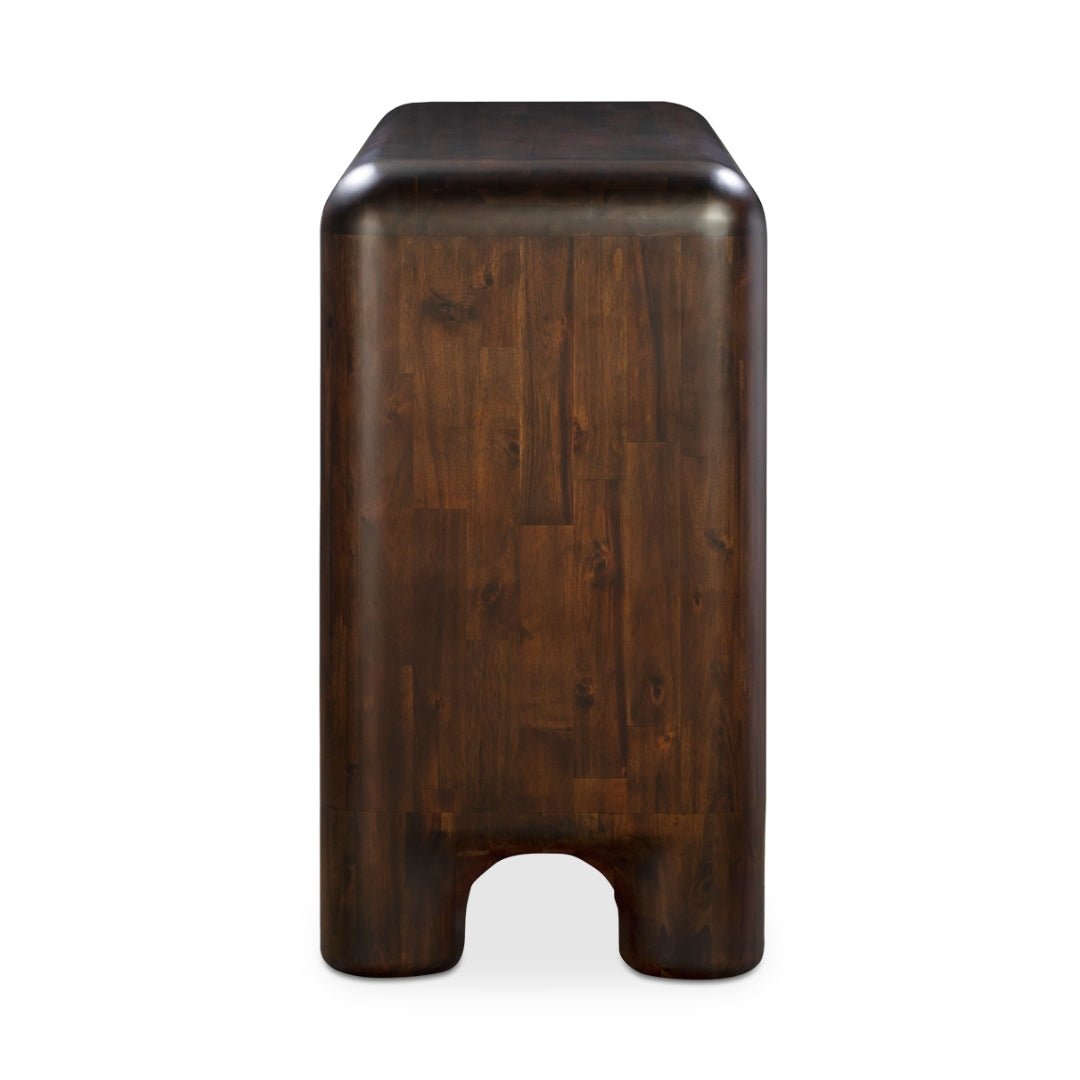 Vignir Dresser - Dresser - Hello Norden