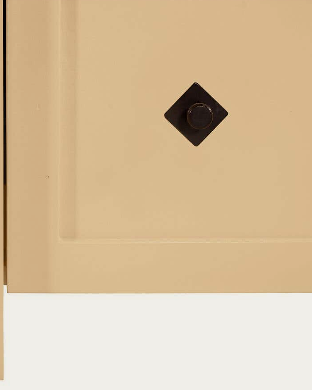 bedroom furniture modern mountain frame: solid mango wood and engineered wood nightstand Hello Norden - Sondre Nightstand, detail view