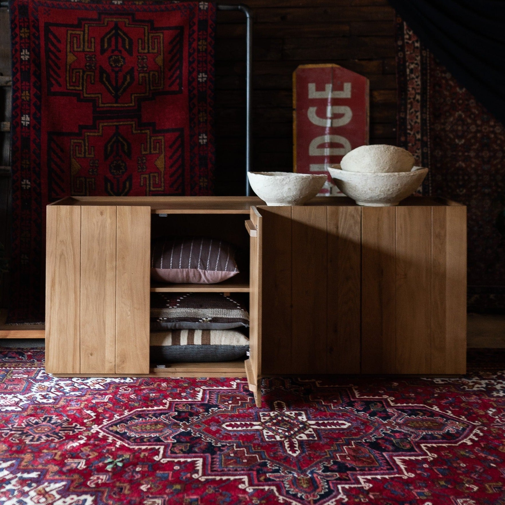 Magnus Modern Oak Console - Consoles - Hello Norden