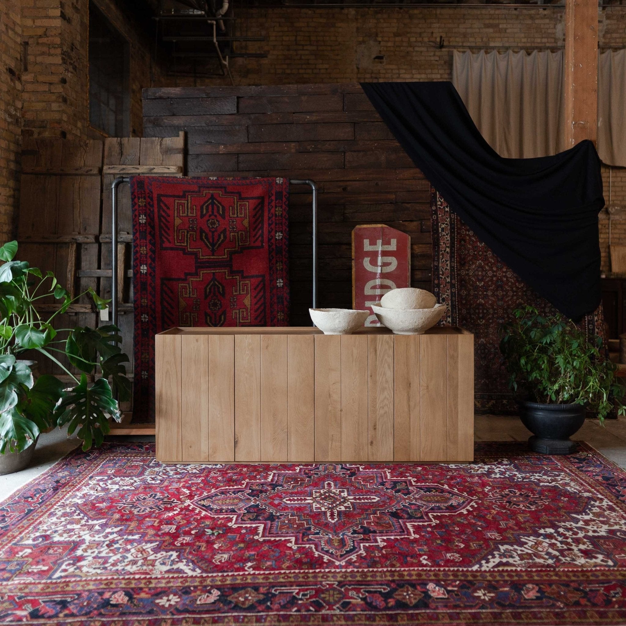Magnus Modern Oak Console - Consoles - Hello Norden