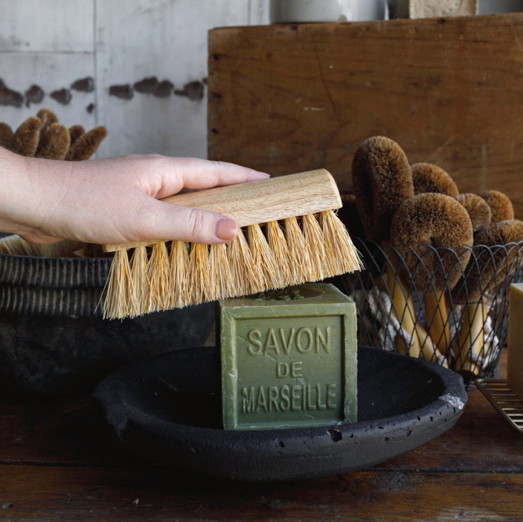 Scrub Cleaning Brush - Cleaning Brushes - Hello Norden